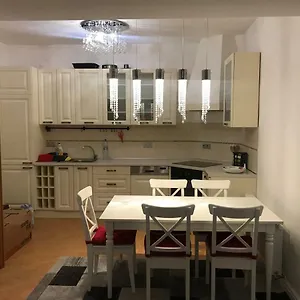 Zentrum Suites Aparthotel
